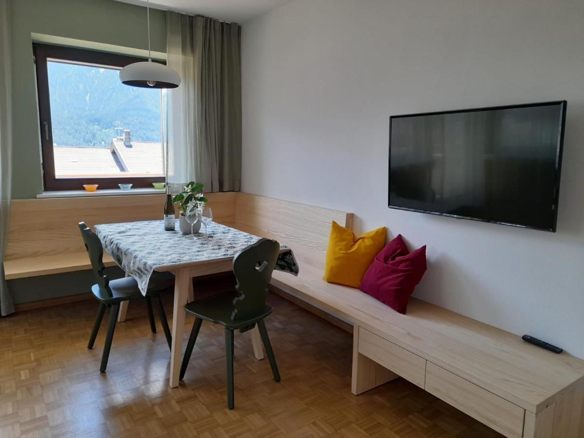 Apartment Lazzeri Toblach Buitenkant foto