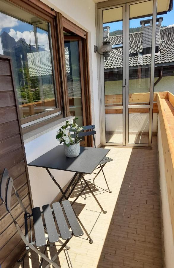Apartment Lazzeri Toblach Buitenkant foto